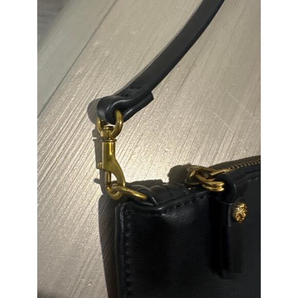 Anne Klein Wristlet Black & Gold - Picture 5 of 11